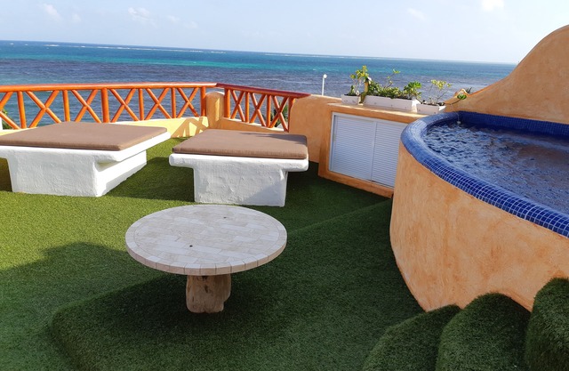 Villa Sirenas tiene una gran vista y un lugar tranquilo.