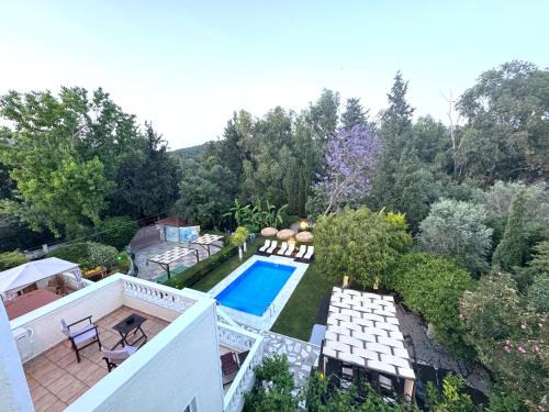 Villa Small Paradise with private pool, jacuzzi and complete privacy