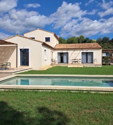 Villa SOFIA