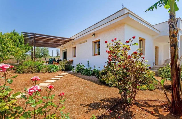 Villa Sole by BarbarHouse