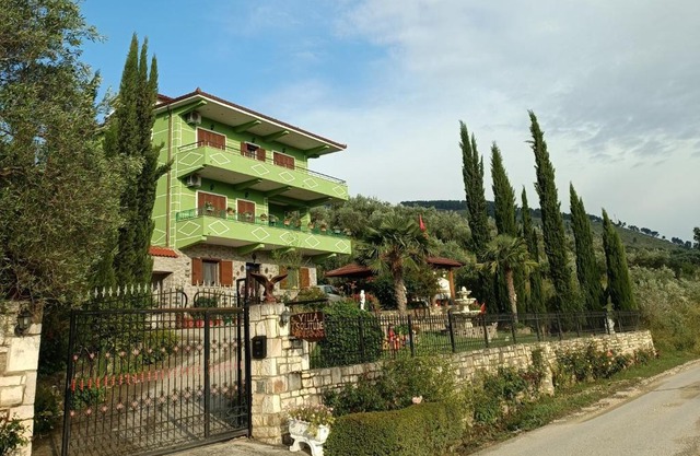 Villa Solitude