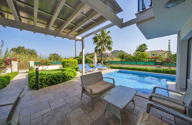 Villa Sur 5 habitaciones con piscina privada