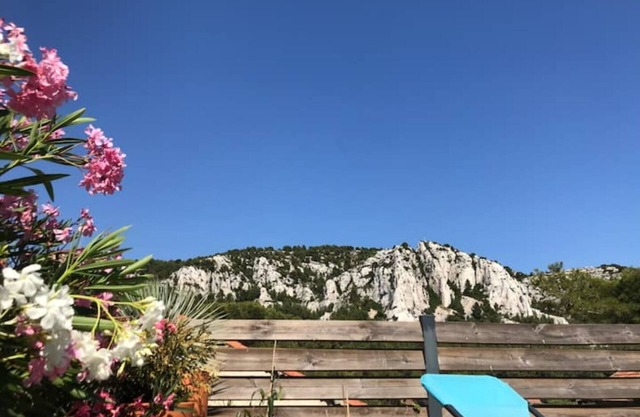Villa Spacieuse aux Pieds des Calanques