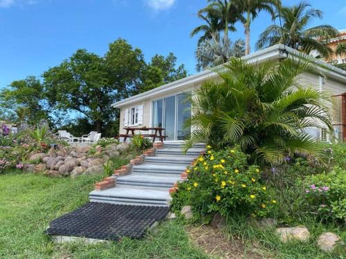 Villa spacieuse raffinée dans son écrin de verdure