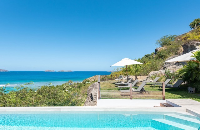 Villa Star | Beach View - Located in Beautiful Lorient Beach with Private Pool
