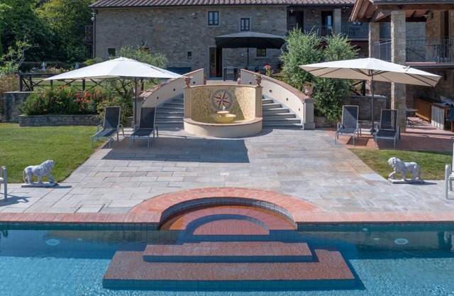 Villa Striano, Talla, Arezzo and Cortona