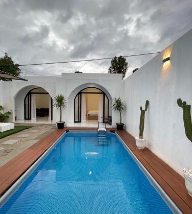 Villa Suarga Loka