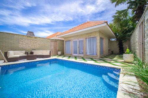 Villa Sumba, Single Room Villa with Private Pool, Outdoor Bathtub, FREE Access to Gym, Onsite SPA, Car-Bike-ATV Rental, Diving and Fishing