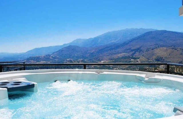 Villa Summer Time - Jacuzzi, Pool , BBQ and amazing sea view