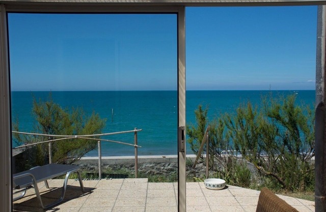 Villa sur la Plage à 5 mn à Pieds des Restaurants, Commerces, Golf, Tennis, etc