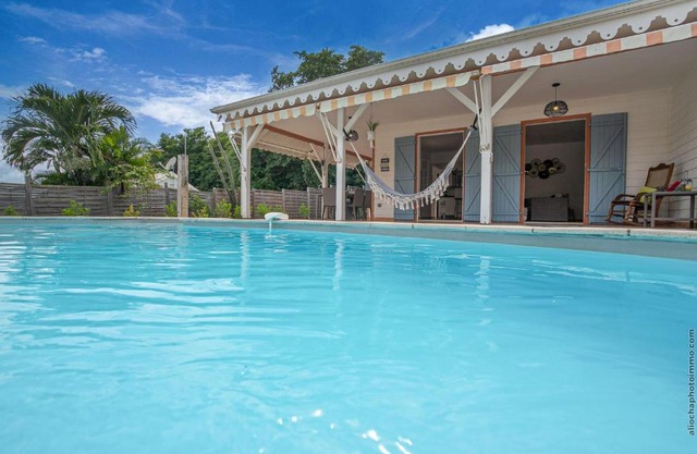 Villa Surelles - 3 chambres - piscine - Le Diamant