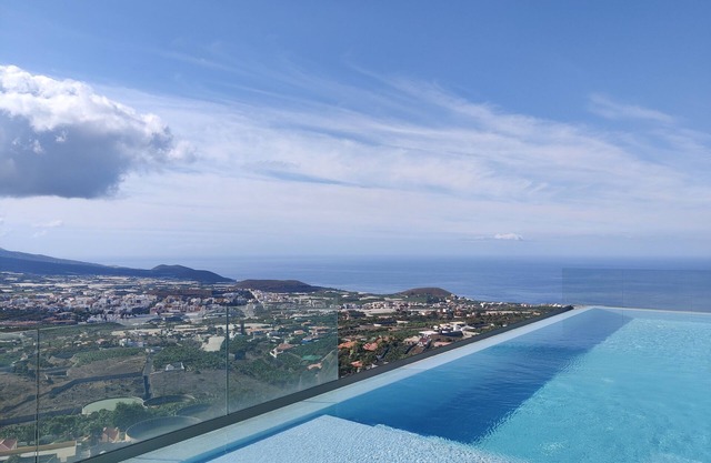 Villa Taburiente ,moderna, impresionantes vistas ,naturaleza y buen clima.
