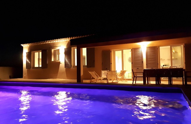 Villa clasificada 3 *** privatizada con piscina en el corazón de luberon