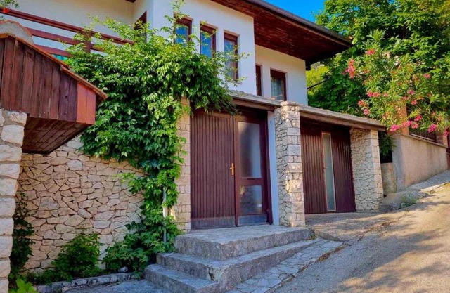 Villa Tajra Stolac