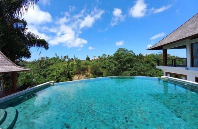 VILLA TAMARO BALI