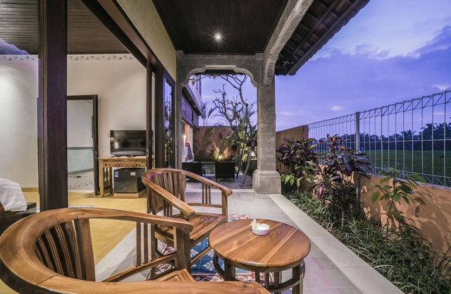 Villa Tanah Carik