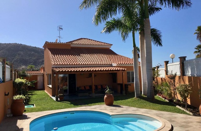 Villa Tauro Country Club