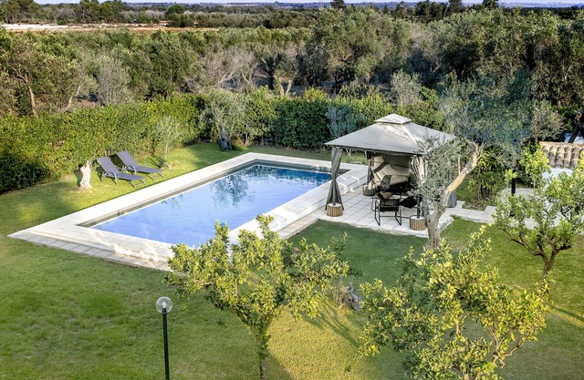 Villa "Tenuta Concamarau" con piscina privada, 2 terrazas privadas y Wi-Fi