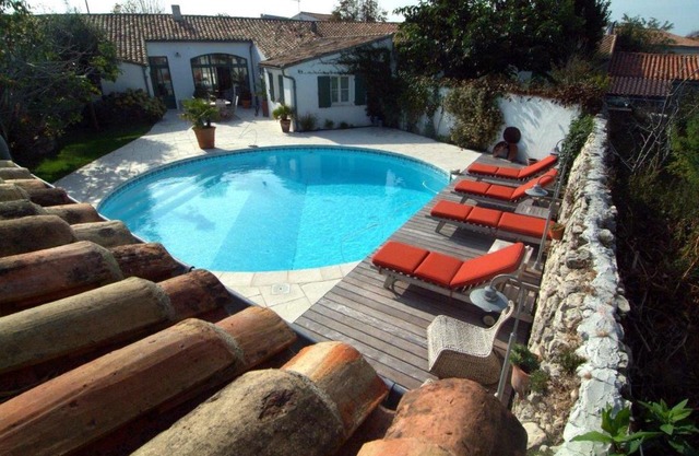 Villa Thoiras