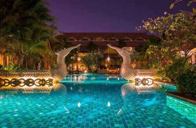 Villa Thongbura