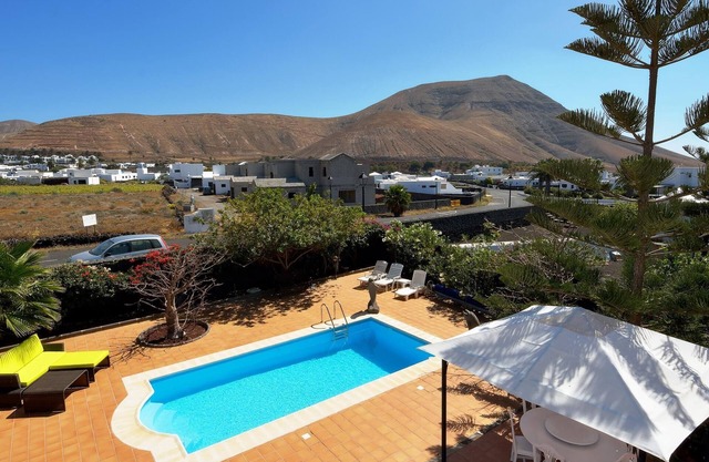 Villa Timanfaya con Piscina Privada By PVL