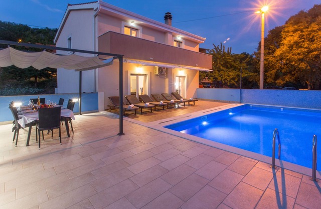 Villa Tomic - Four-Bedroom Villa with Private Pool