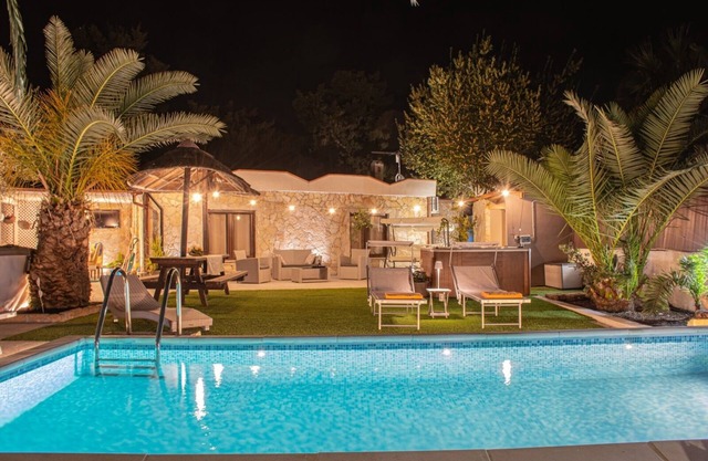 Villa 'Tore' con vistas al mar, Wi-Fi y aire acondicionado