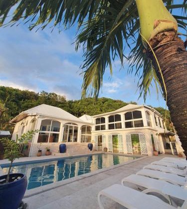 VILLA Tsara