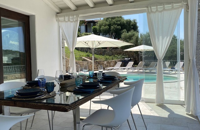 Villa Tutto Bene - private pool, 1450 sqm plot, hillside location
