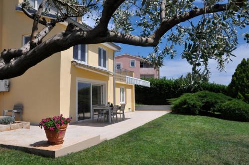 Villa Ulivo Apartments