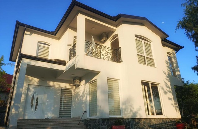 Villa Una