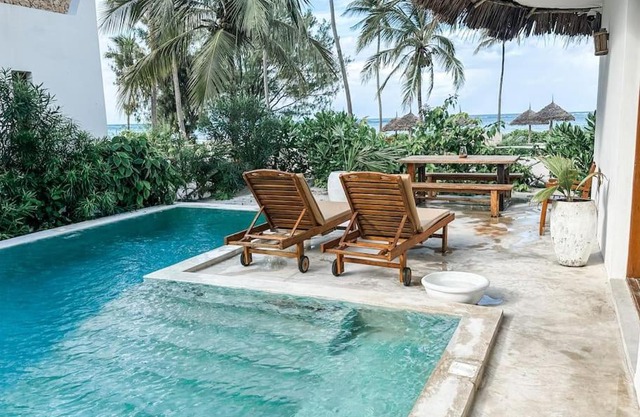 Villa Upendo with pool, Zanzibar