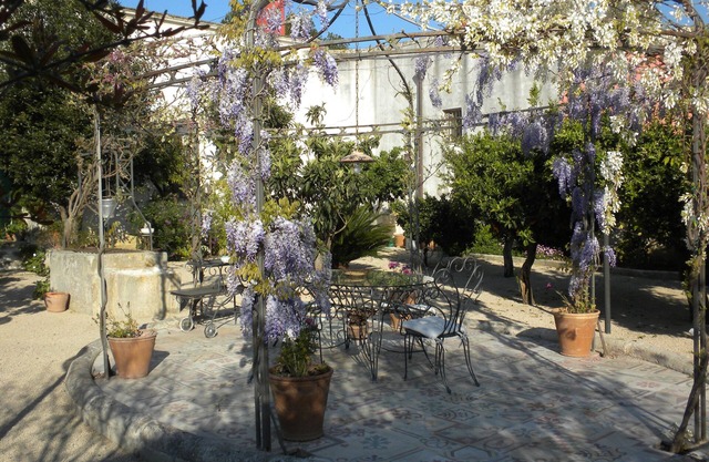 Villa Urso BedWine
