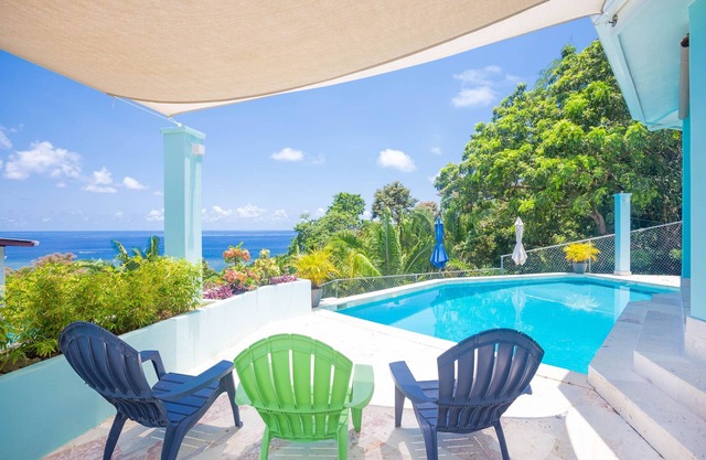 Villa Valentina 2 Bedroom Home by Redawning