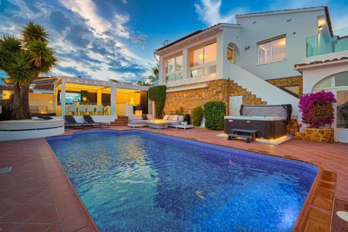 Villa Vega Luxury