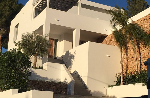 El Portet, Moraira. Nueva villa privada de lujo terminada a un nivel excepcional