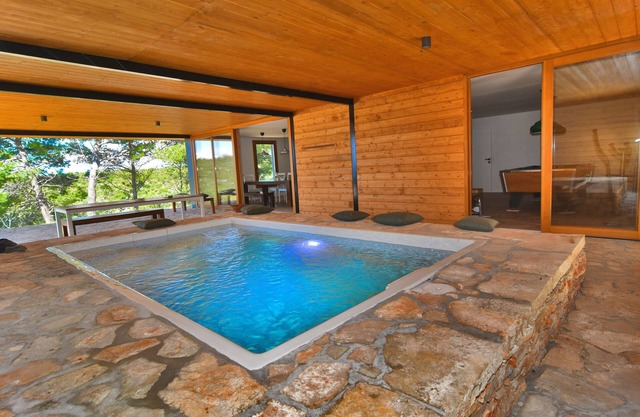 Villa Vela Baraka, Dragove, Croatia