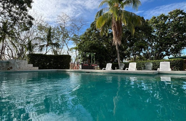 VILLA VERDE Un lugar perfecto para relajarse cerca de playas, cataratas