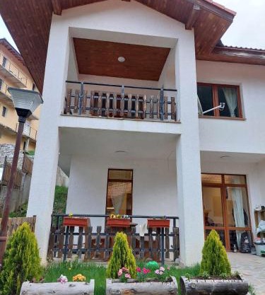 Villa Victoria