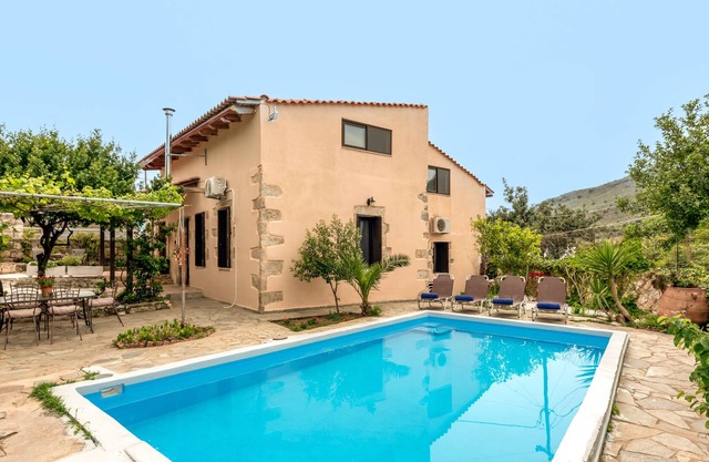 Villa Vine, Explore Cretan Nature