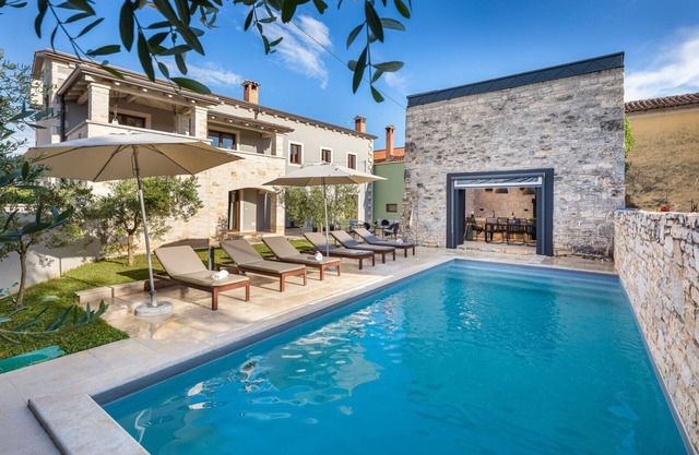 Villa Vira - moderno Istria Villa con piscina cerca de Poreč