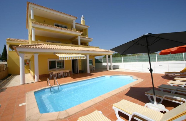 Villa vista mar e piscina