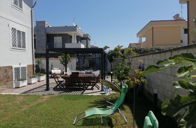 Villa Vita - Monolocale con giardino