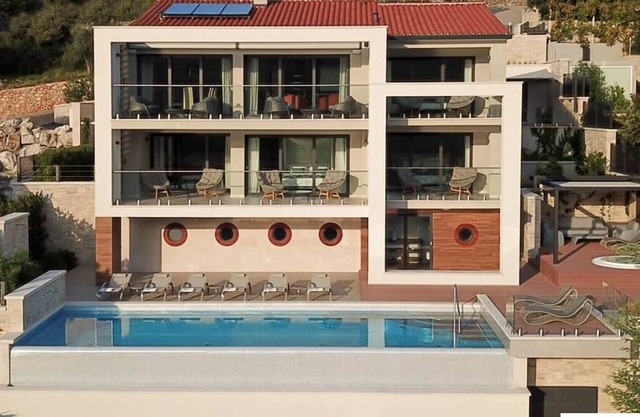 Villa Vlastelini II nearby Rabac – Crovillas GmbH