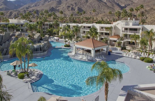 Villa w/hot-tub /Tropical landscape near San Juanito Mts!