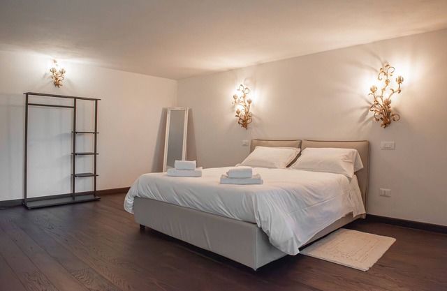 Villa 'Wellness Spa' con vistas al lago, jardín privado y Wi-Fi