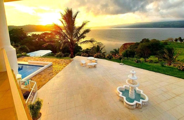 Villa Wisdom 4-Bed Villa