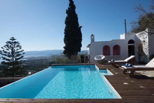 Villa with a Character Mirabello Suites