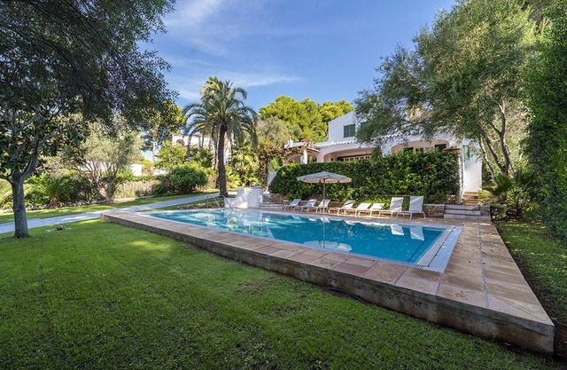 Alquiler-Chalet con una gran piscina y cerca de la playa, Santo Tomas, Menorca