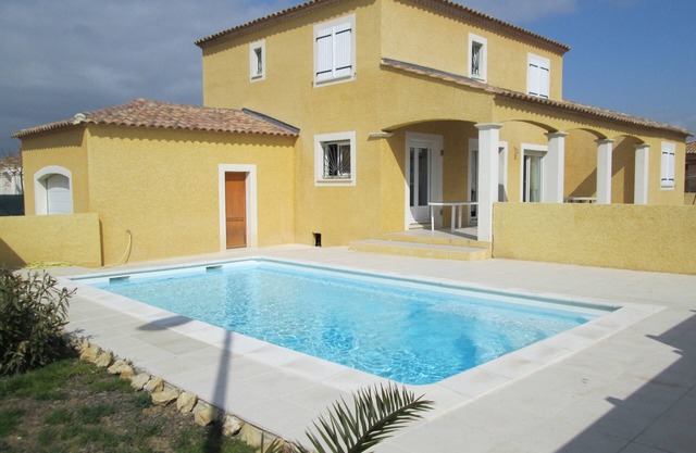 Villa con piscina privada a 25 minutos de las playas